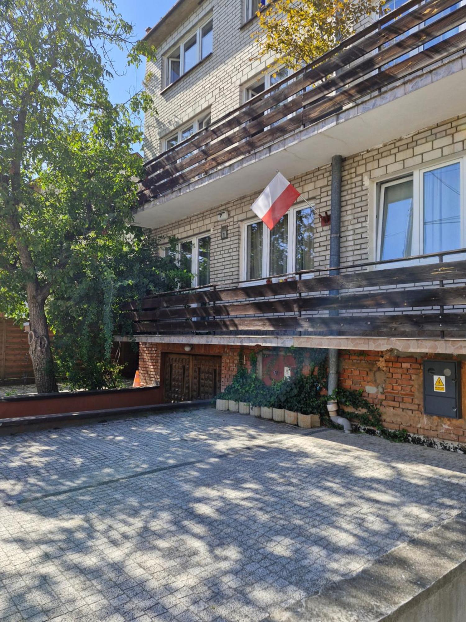 Apartament Cichy I Wygodny สตาโลวา โวลา ภายนอก รูปภาพ
